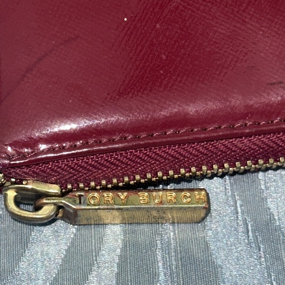 Zip Around Wallet - Picture 4 of 7